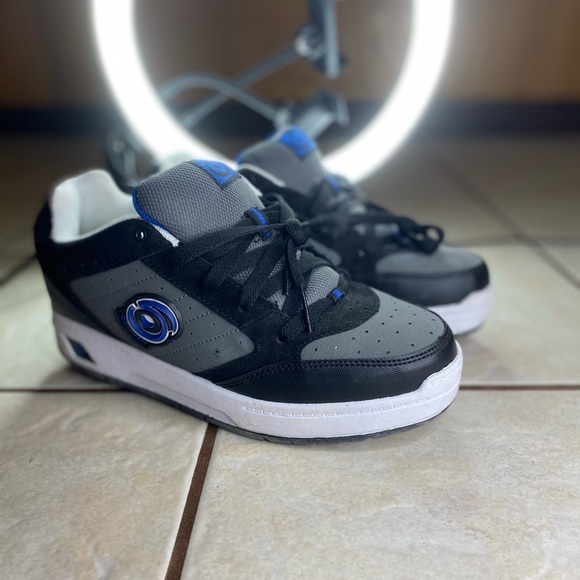 spinner Shoes Brand New Spinners Skate Shoes Size 7 Poshmark